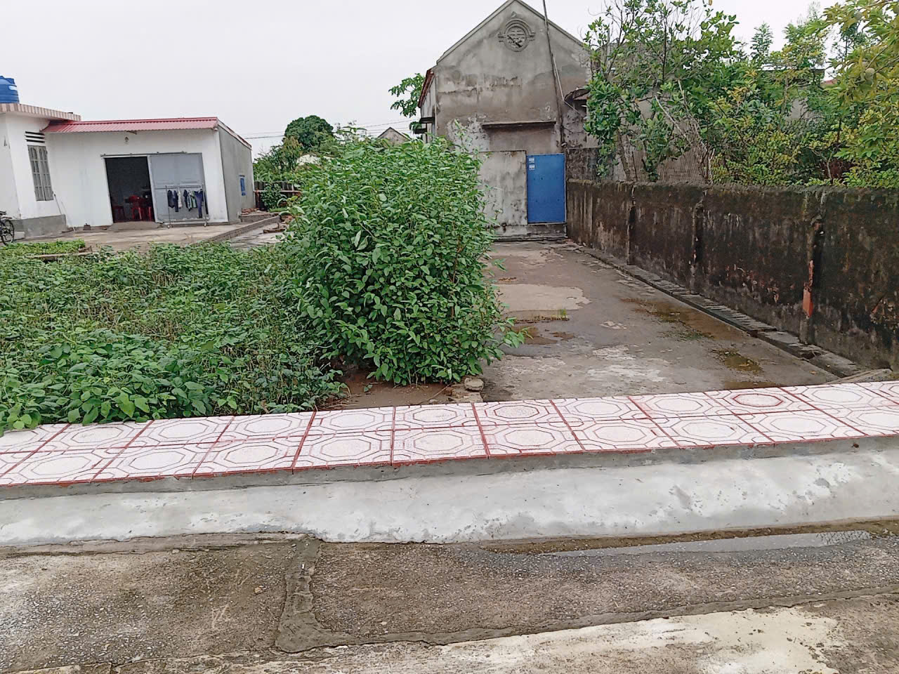 Lô đất sát cổng phụ KCN Visip