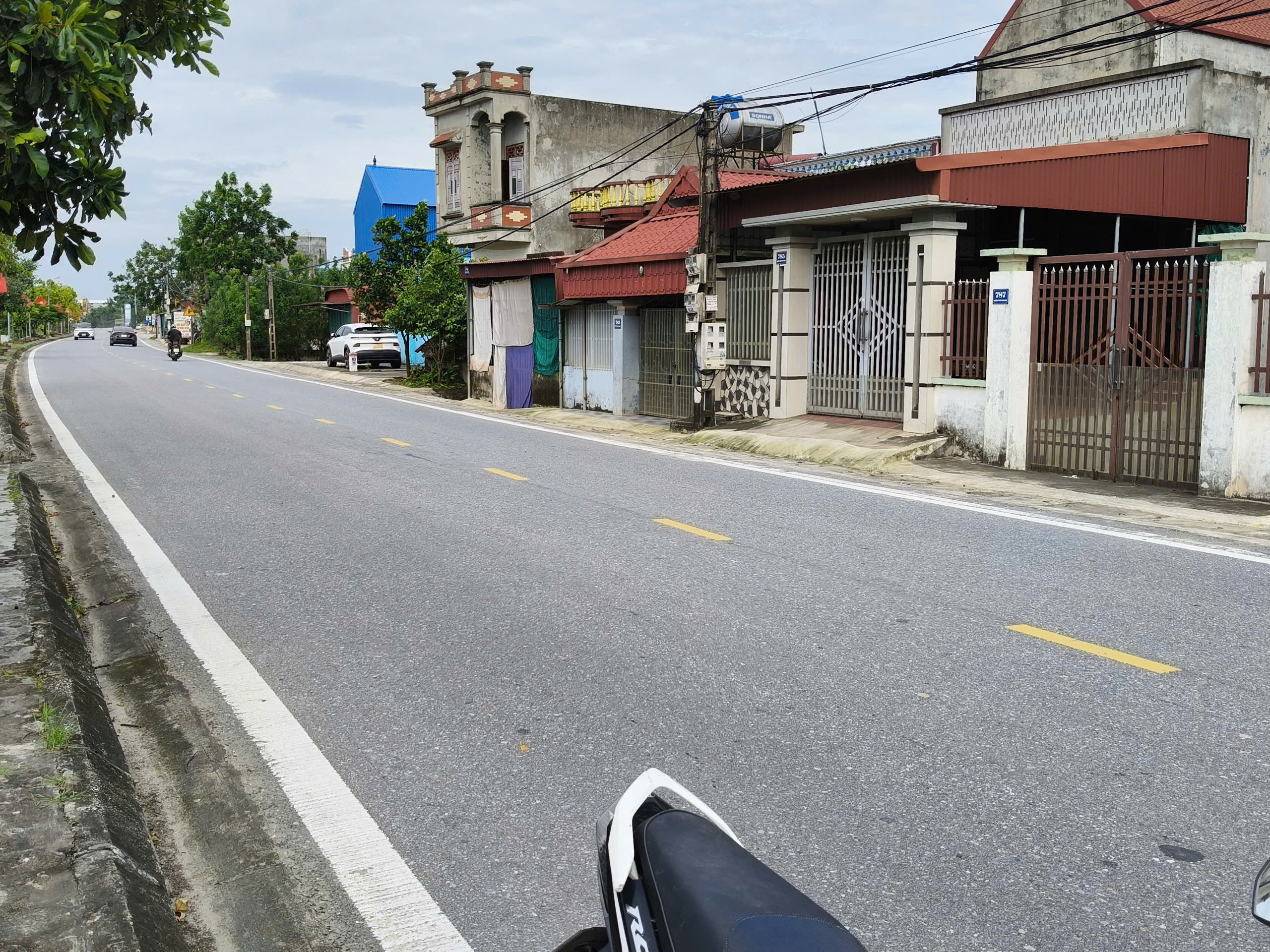 Xóm 10 xã Hoành Sơn, Giao thuỷ cũ